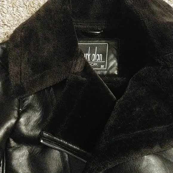 Mark Alan New York Shearling - Picture 4 of 16